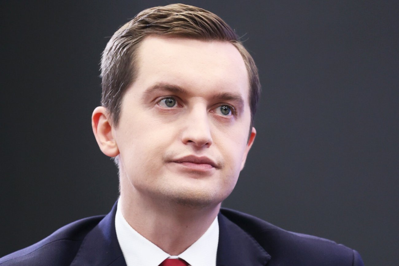 Wiceszef MS Sebastian Kaleta skrytykował decyzję sądu ws. Jakuba Żulczyka