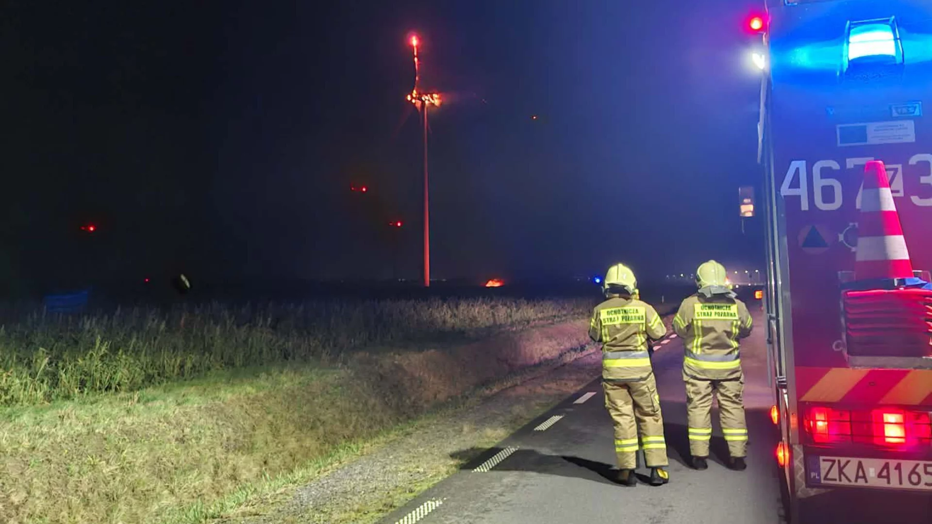 Pożar turbiny wiatrowej na Pomorzu. Najpierw usłyszeli potężny huk