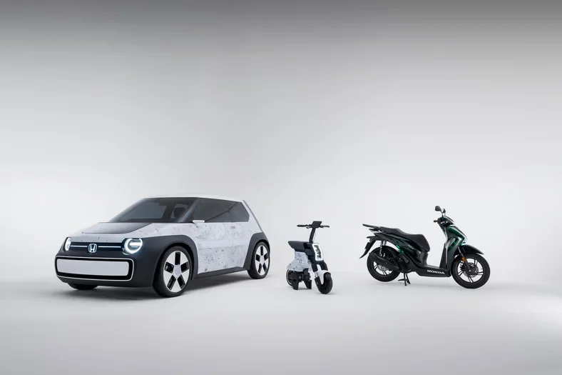 Na zaproszenie Hondy odwiedziłam Mediolan, by obejrzeć modele koncepcyjne Hondy: SUSTAINA-C Concept i Pocket Concept, które zostały zaprezentowane wraz z seryjnym modelem skutera SH125 "Vetro".