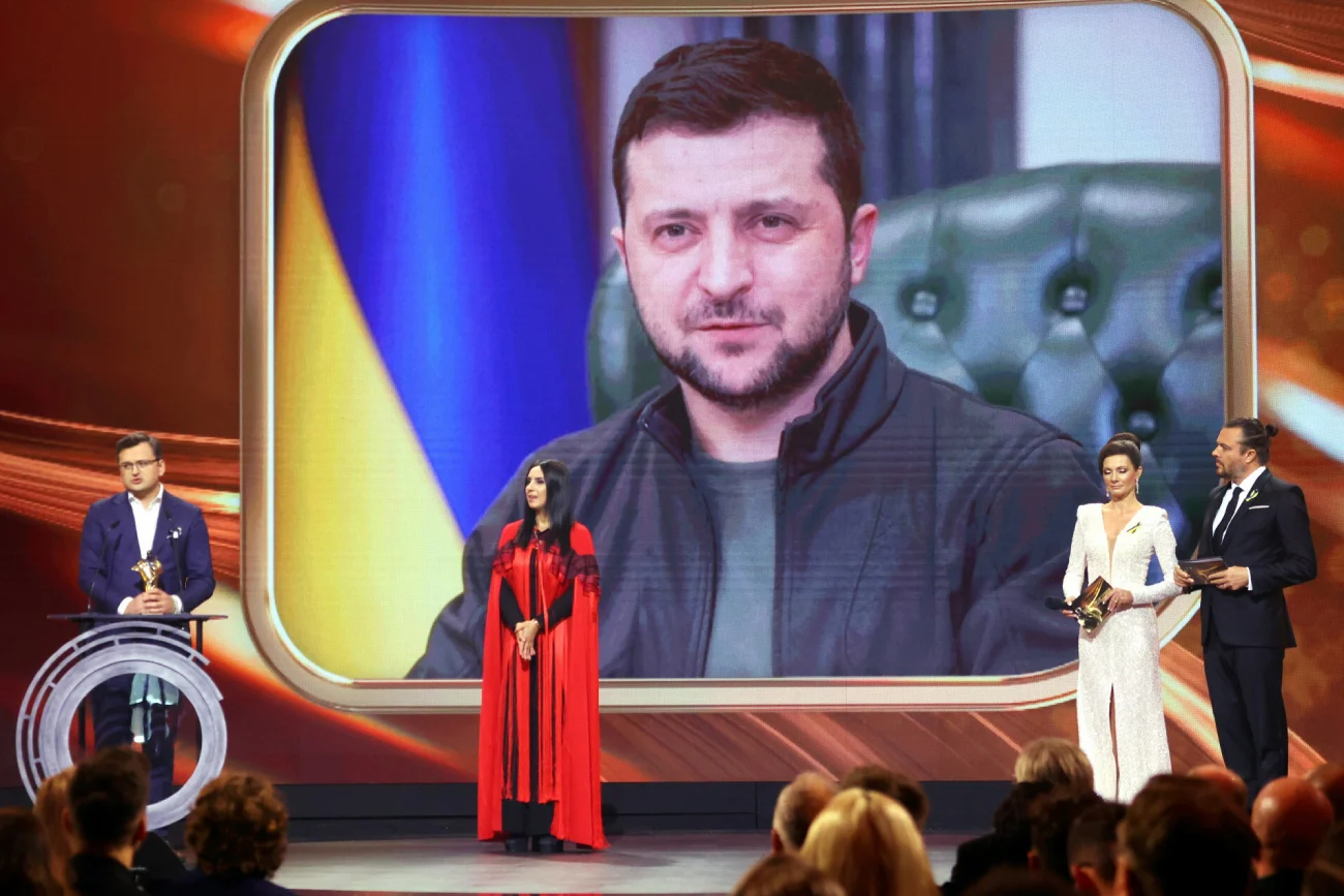 Gala Wiktory 2022. Jamala śpiewała zamiast Stinga, a Wołodymyr Zełenski otrzymał honorowego Wiktora
