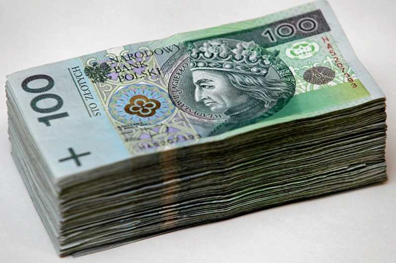 5 tysięcy złotych netto miesięcznie to recepta na szczęście?