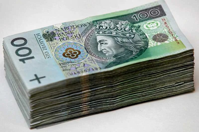 5 tysięcy złotych netto miesięcznie to recepta na szczęście?