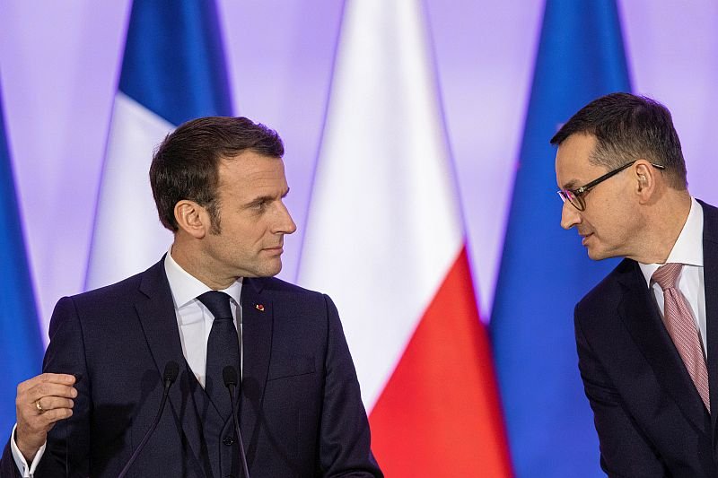 Emmanuel Macron wyraził zaniepokojenie sytuacją w Polsce.