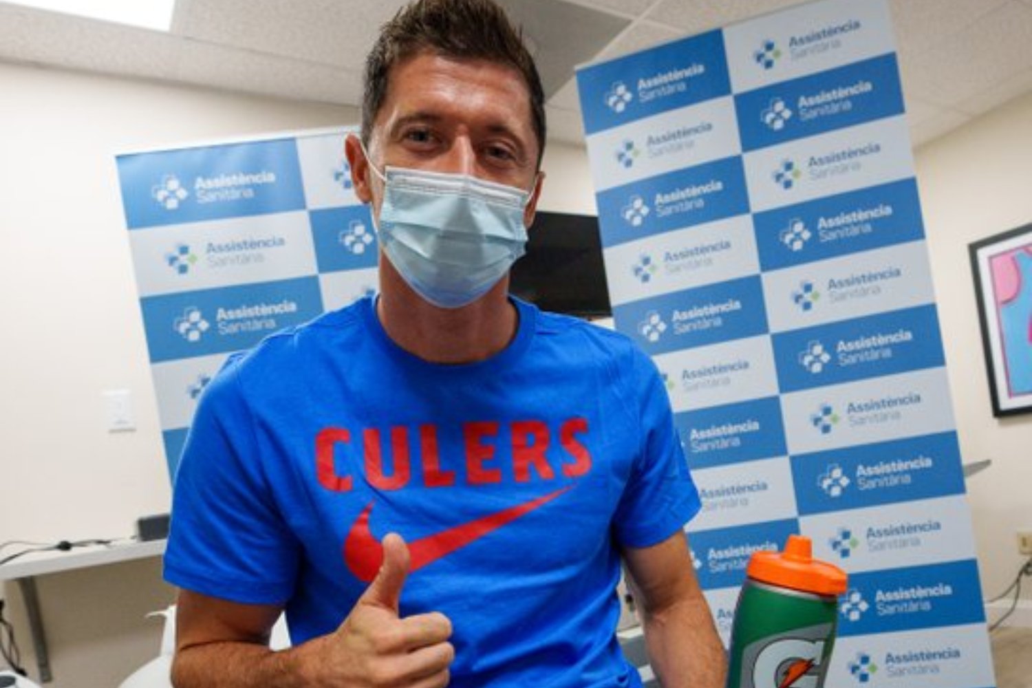 Robert Lewandowski przeszedł pozytywnie testy medyczne.