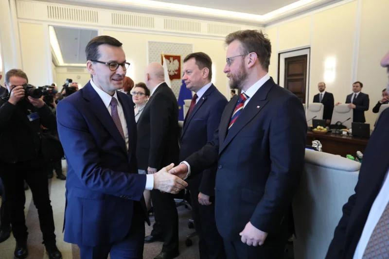 W czasie debaty wyborczej w TVP Info Borys Budka oskarżył rząd PiS o wysokie cen leków.