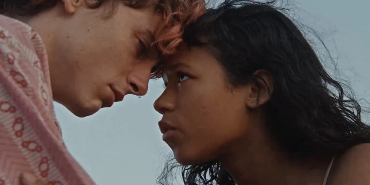 Timothée Chalamet i Taylor Russell w filmie "Do ostatniej kości".