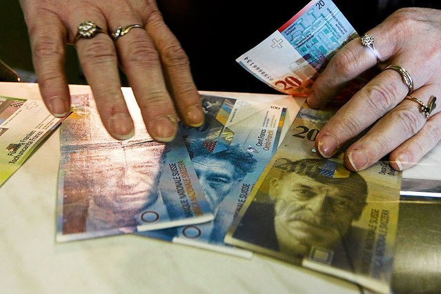 Szwajcaria chce zagwarantować obywatelom gwarantowany dochód podstawowy.