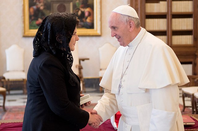 Premier Beata Szydło spotkała się dziś na audiencji u Papieża Franciszka