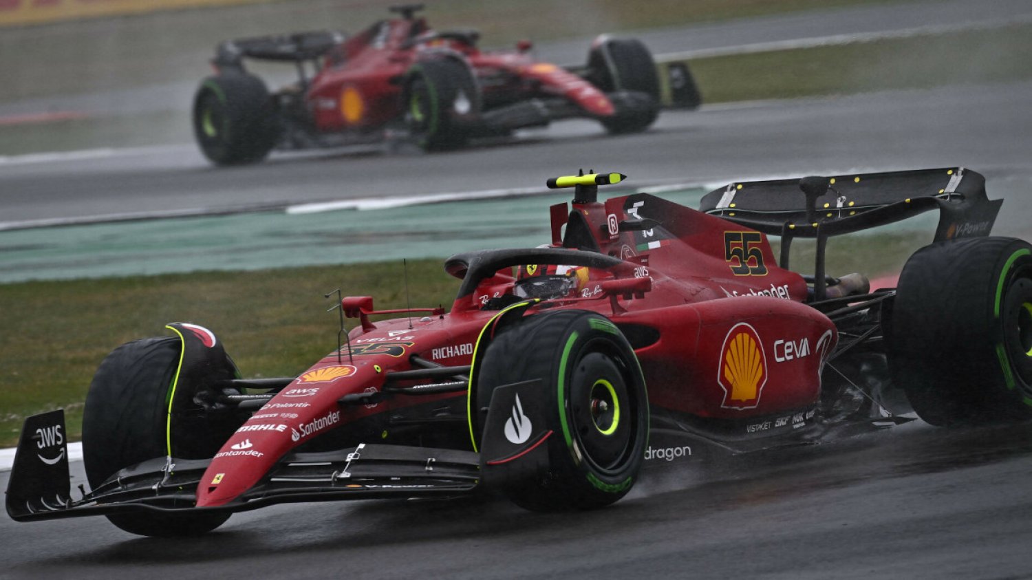 Duet Ferrari w nadchodzącym sezonie zapewne będzie chciał liczyć się w walce o mistrzowski tytuł Formuły 1.