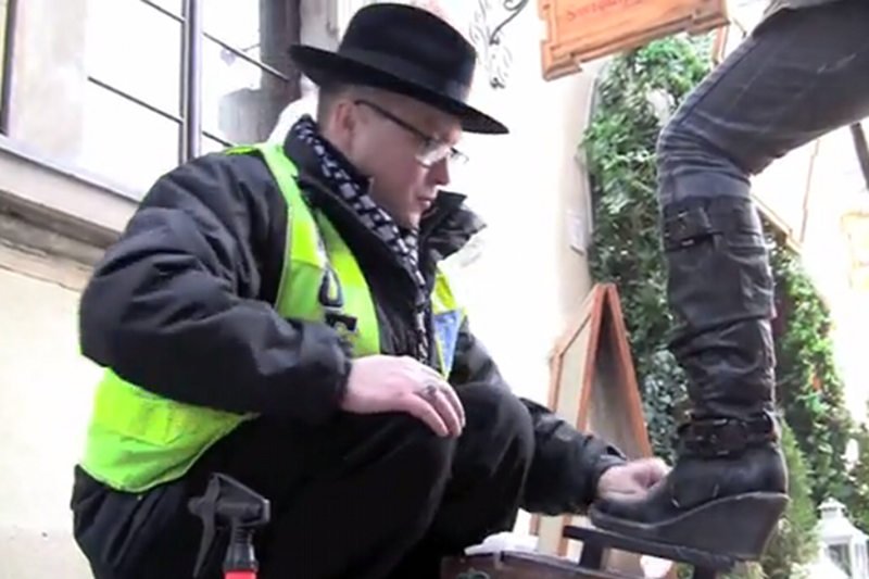 Warszawski pucybut Michał Cieślak