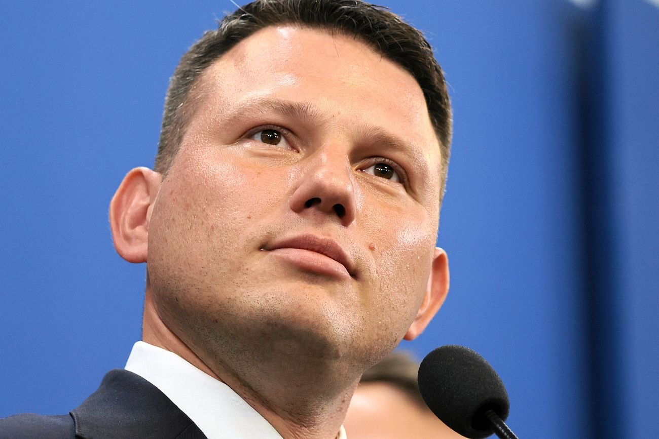 Papa nagle zwrócił się do Mentzena. "Myślę, iż znajdzie miejsce w sercu"