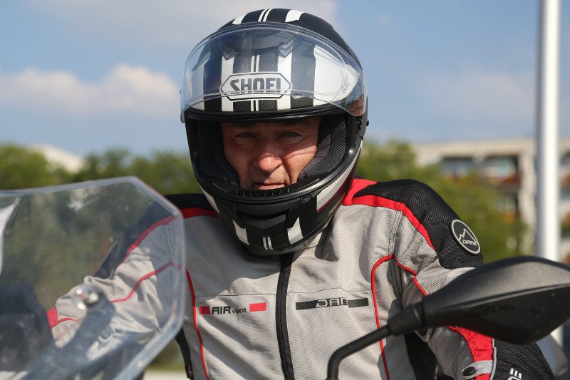 Według Władysława Frasyniuka przyszłość polskiej polityki należy do 40-latków. Deklaruje, że może pomóc przy tworzeniu nowej partii