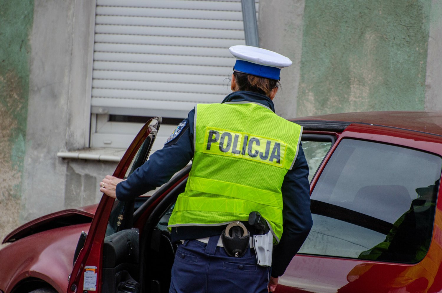 Nowa Ruda. Kierowca znokautował policjantkę – chciała mu zabrać kluczyki