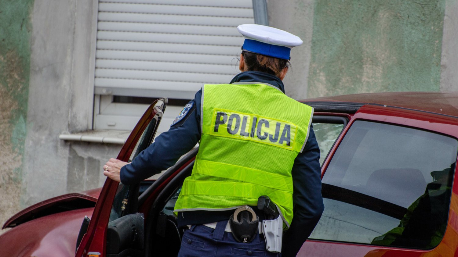 Nowa Ruda. Kierowca znokautował policjantkę – chciała mu zabrać kluczyki
