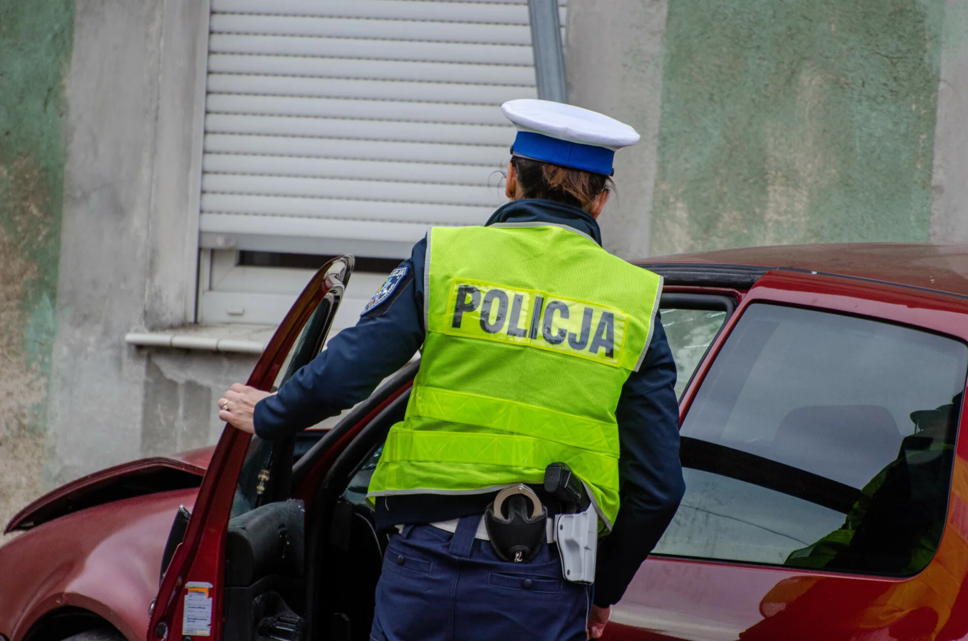Nowa Ruda. Kierowca znokautował policjantkę – chciała mu zabrać kluczyki