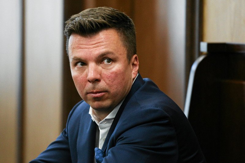 Marek Falenta był mózgiem afery podsłuchowej, która pogrążyła rząd PO-PiS. Współpracujący z nim funkcjonariusz CBA właśnie dostał awans.