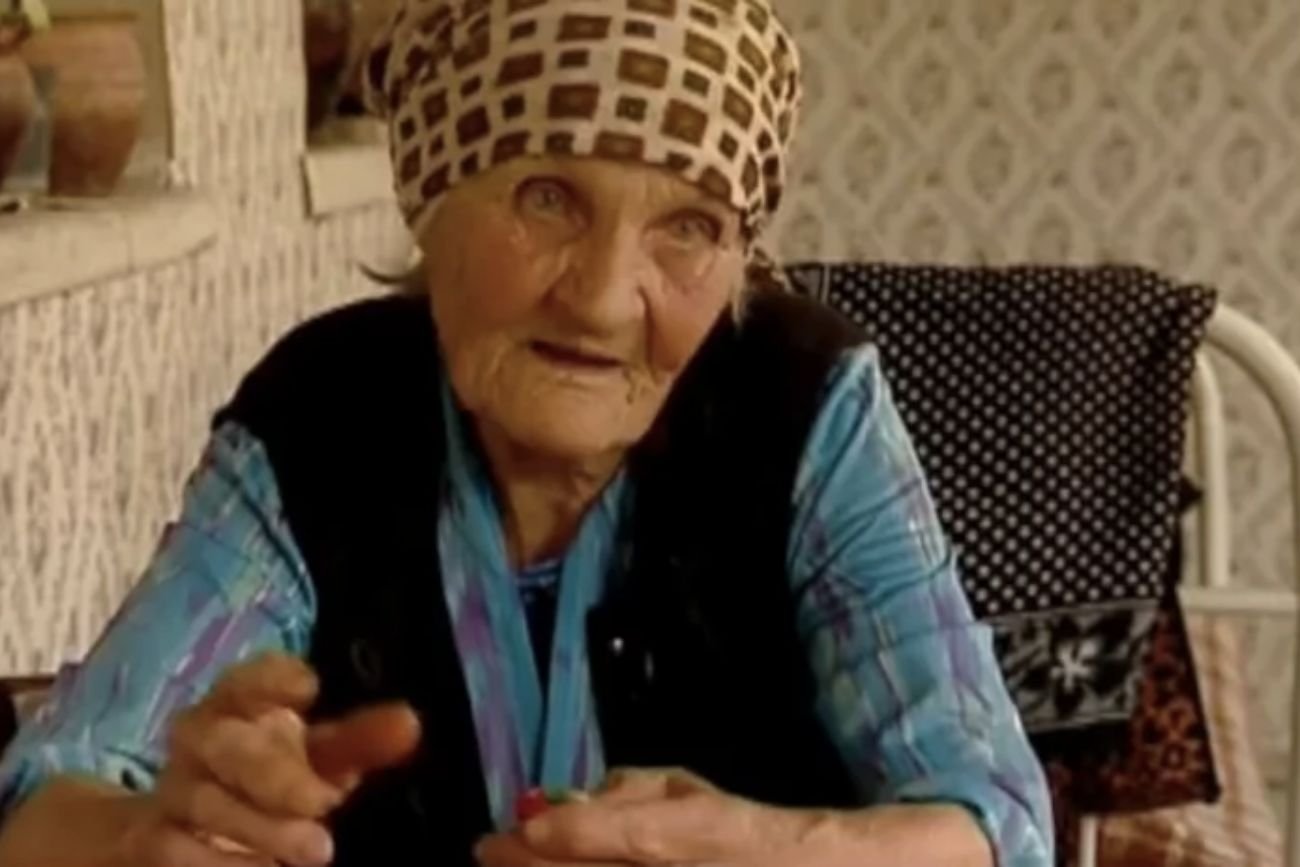 Fragment nagrania "Vladimir Putin Vera Putina’s Lost Son"