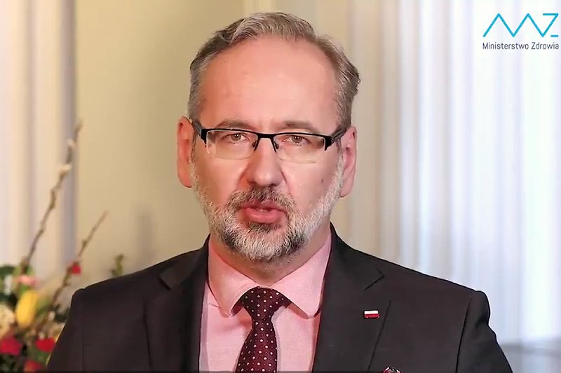 Minister zdrowia Adam Niedzielski opublikował świąteczne życzenia na Wielkanoc. Wspomniał o nadziei na zniesienie obostrzeń i wygraną z COVID-19  w Polsce.