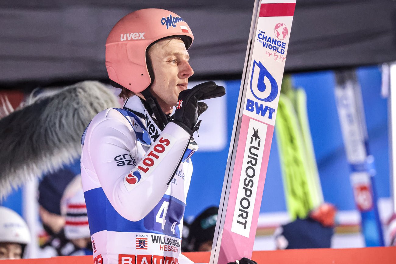 Dawid Kubacki zajął 14 miejsce w niedzielnym konkursie Pucharu Świata w Willingen. Był najlepszym z Polaków.