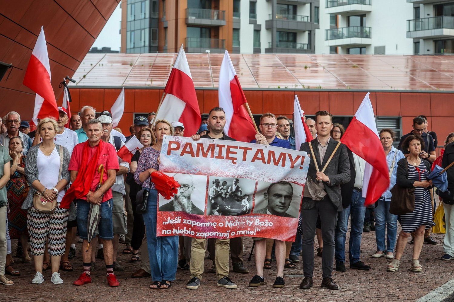 Muzeum WW II zmienia wystawę, tak jak chce PSL. Mamy komentarz KO.