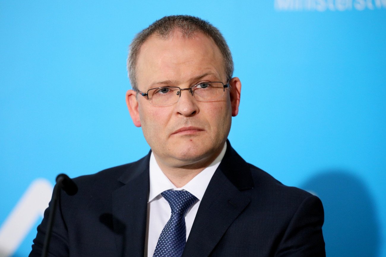 Wiceminister zdrowia Maciej Miłkowski podsumowuje zmiany na liście refundacyjnej, która będzie obowiązywała od lipca.