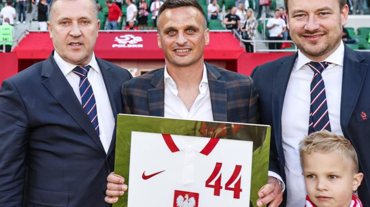 Sławomir Peszko został wyróżniony tuż przed rozpoczęciem meczu Polaków z Walijczykami we Wrocławiu.