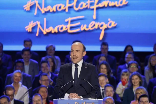 Borys Budka podczas obrad Rady Krajowej PO.