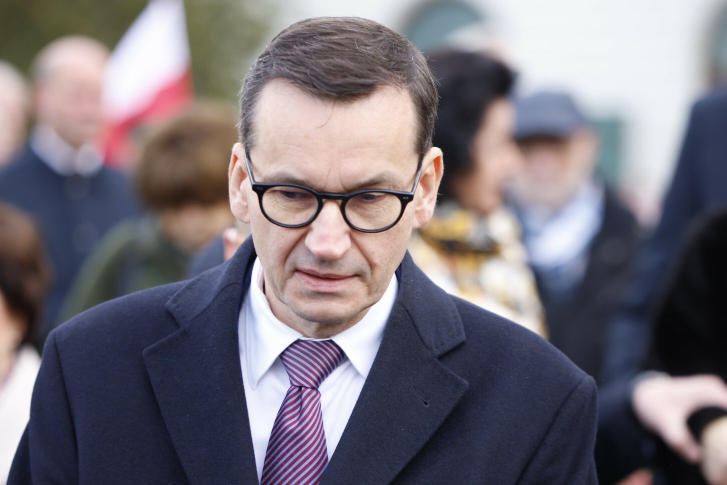 Morawiecki komentuję umowę opozycji. Temat pojawił się w "Wiadomościach".