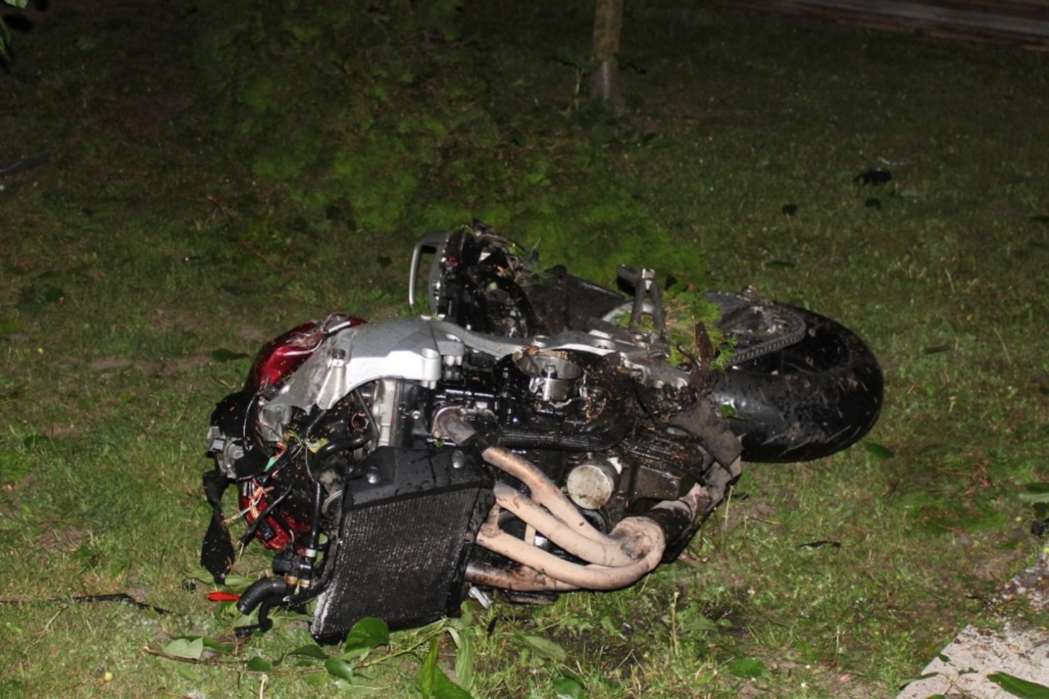 42-latek zginął w Kruszynku. Jechał motocyklem.