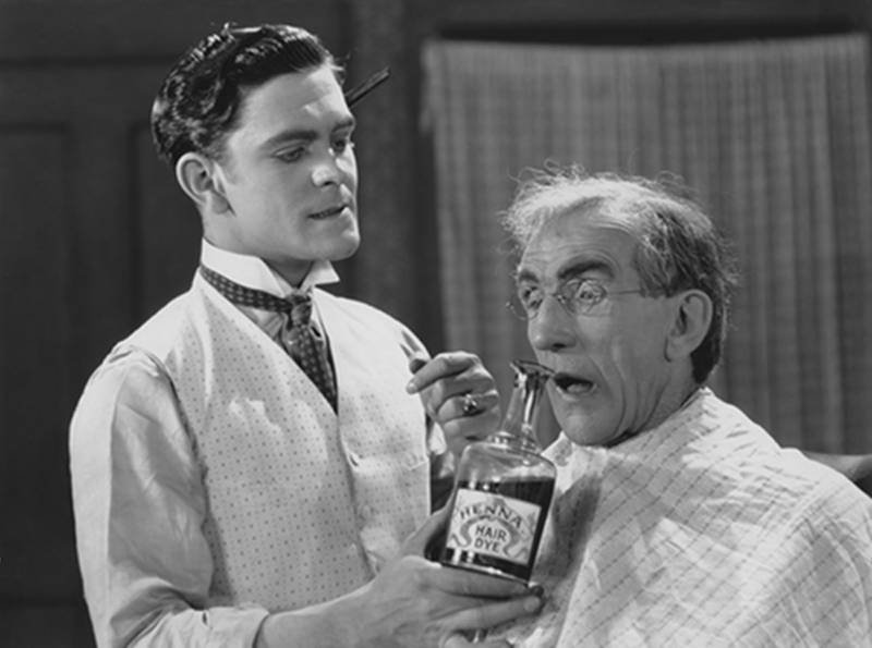 Dlaczego poddajemy się terrorowi zapachu?