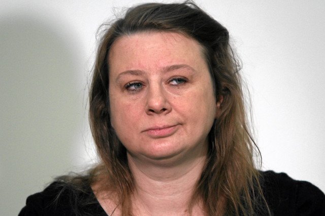 Magdalena Merta nie uszanuje oporu przed otwieraniem grobów ofiar smoleńskich.