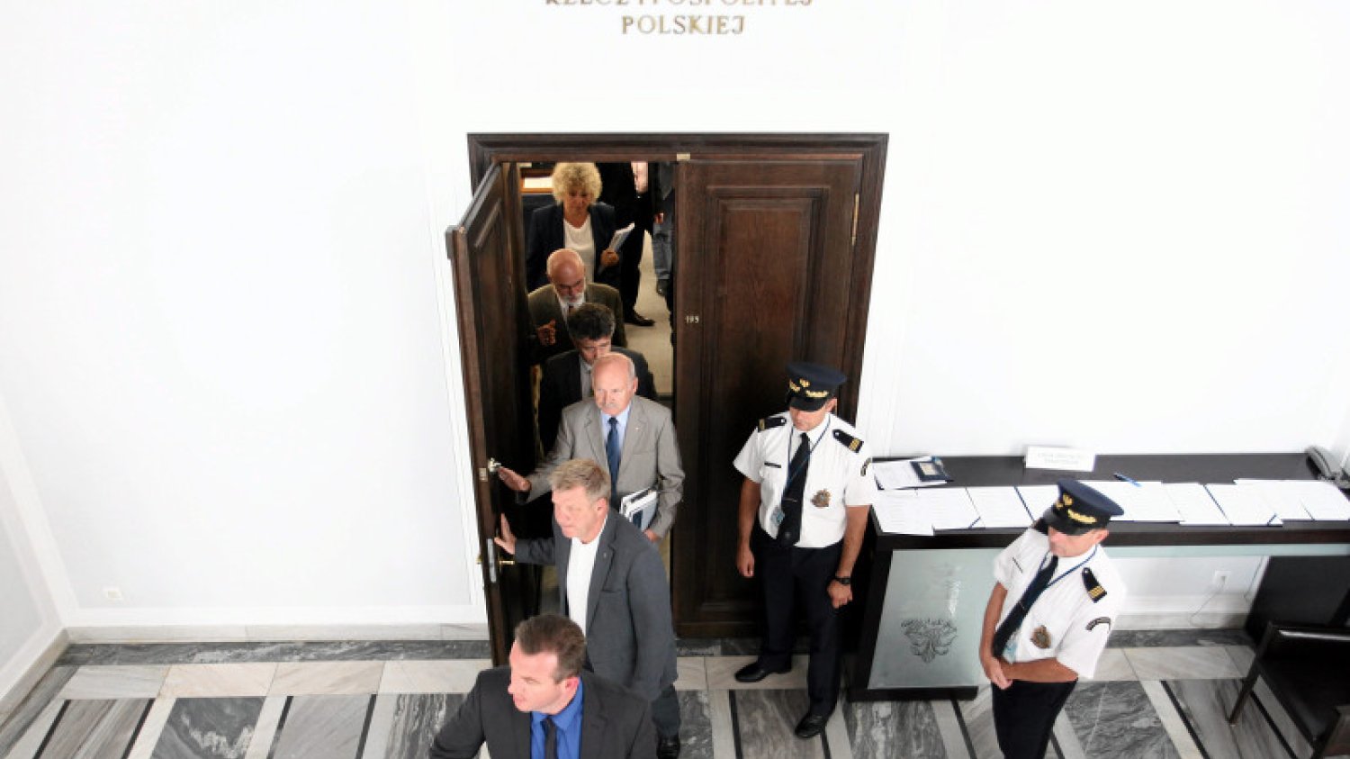 Nie będzie referendum 25 października. Senat odrzucił wniosek prezydenta Dudy.