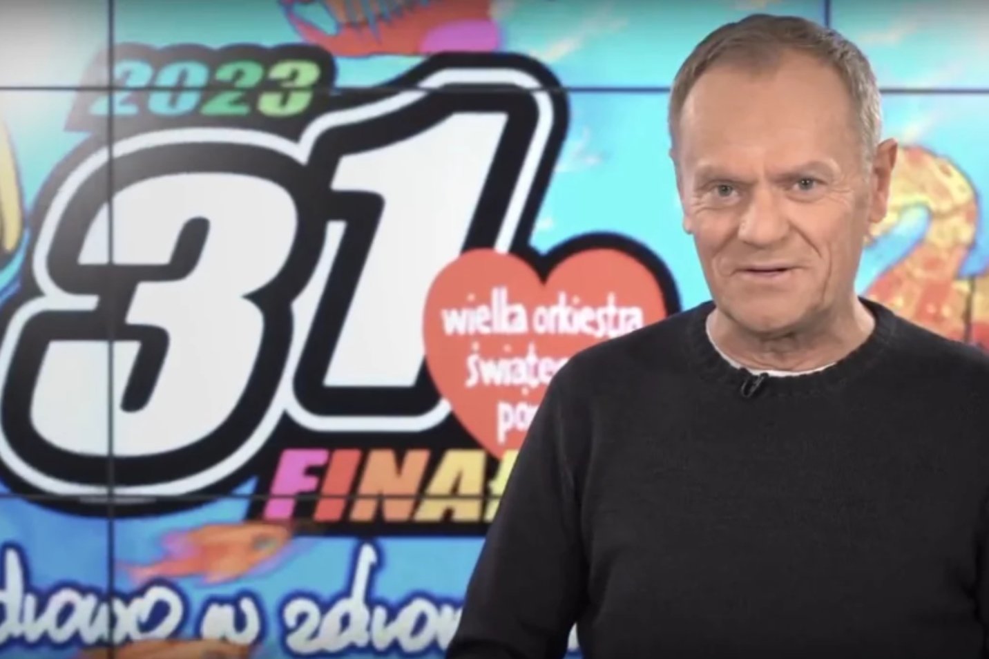 Donald Tusk na licytację WOŚP wystawił kolację, spacer i książkę.