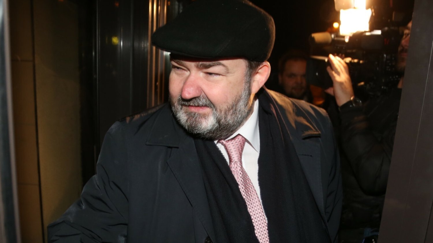 Karol Karski odpowiedział na zarzuty. Polityk ujawnił szczegóły przesłuchania.