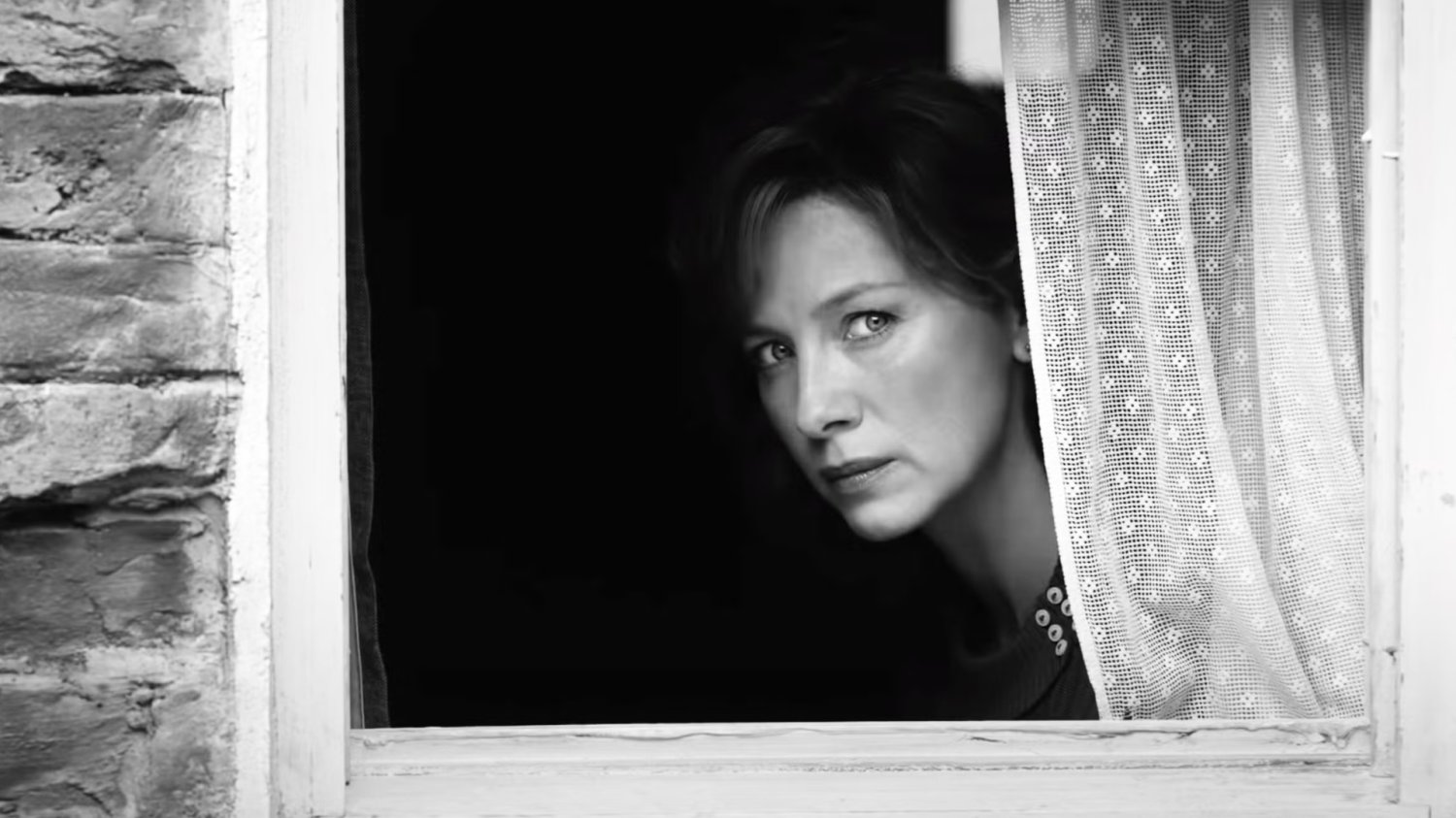 Caitriona Balfe w filmie "Belfast"