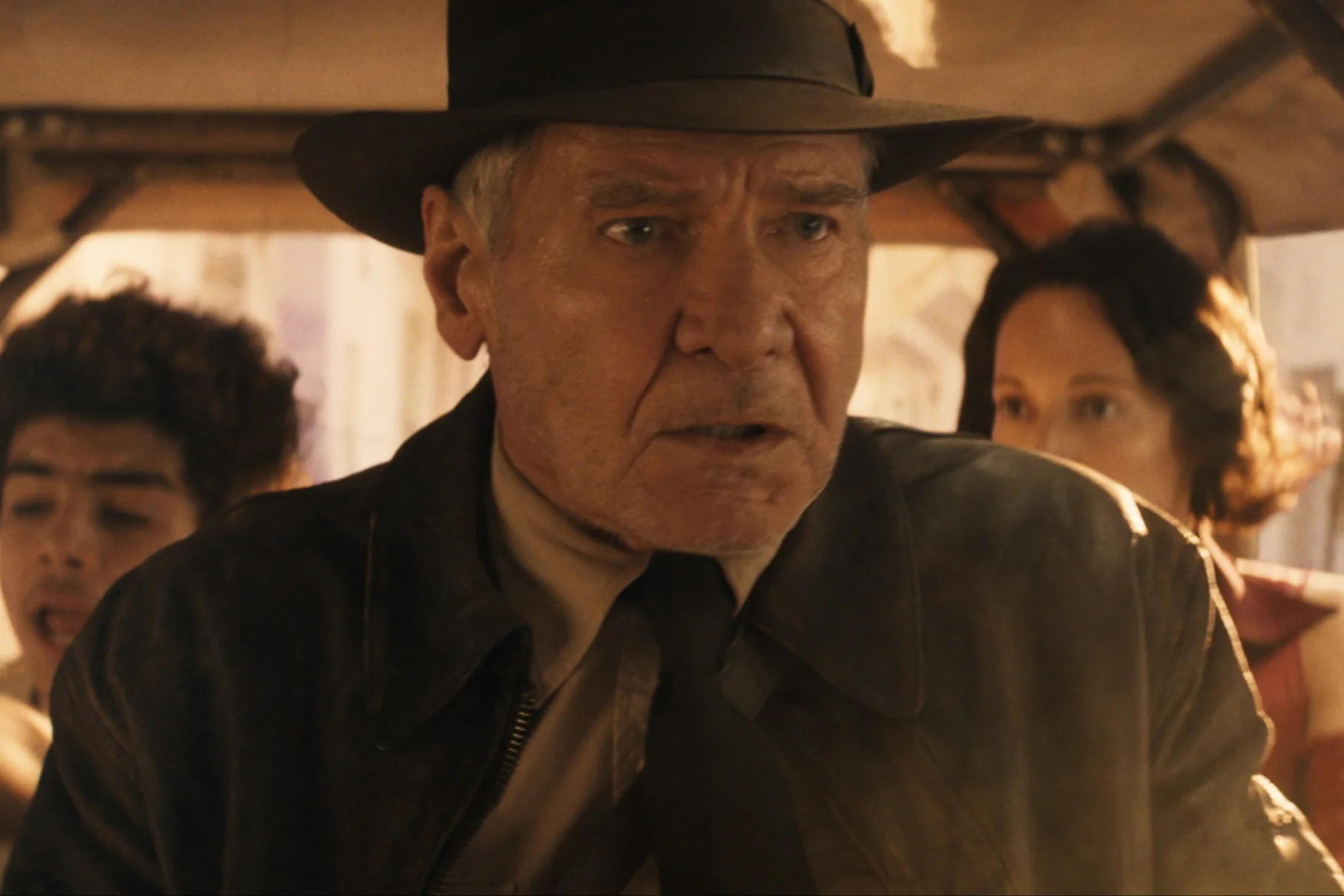 Harrison Ford jako Indiana Jones w filmie "Indiana Jones i Artefakt Przeznaczenia".