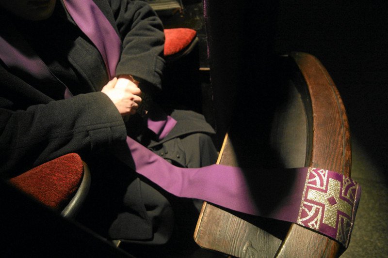 Ksiądz z diecezji koszalińsko-kołobrzeskiej po wizycie w Ciechocinku musiał odpierać zarzuty o gwałt