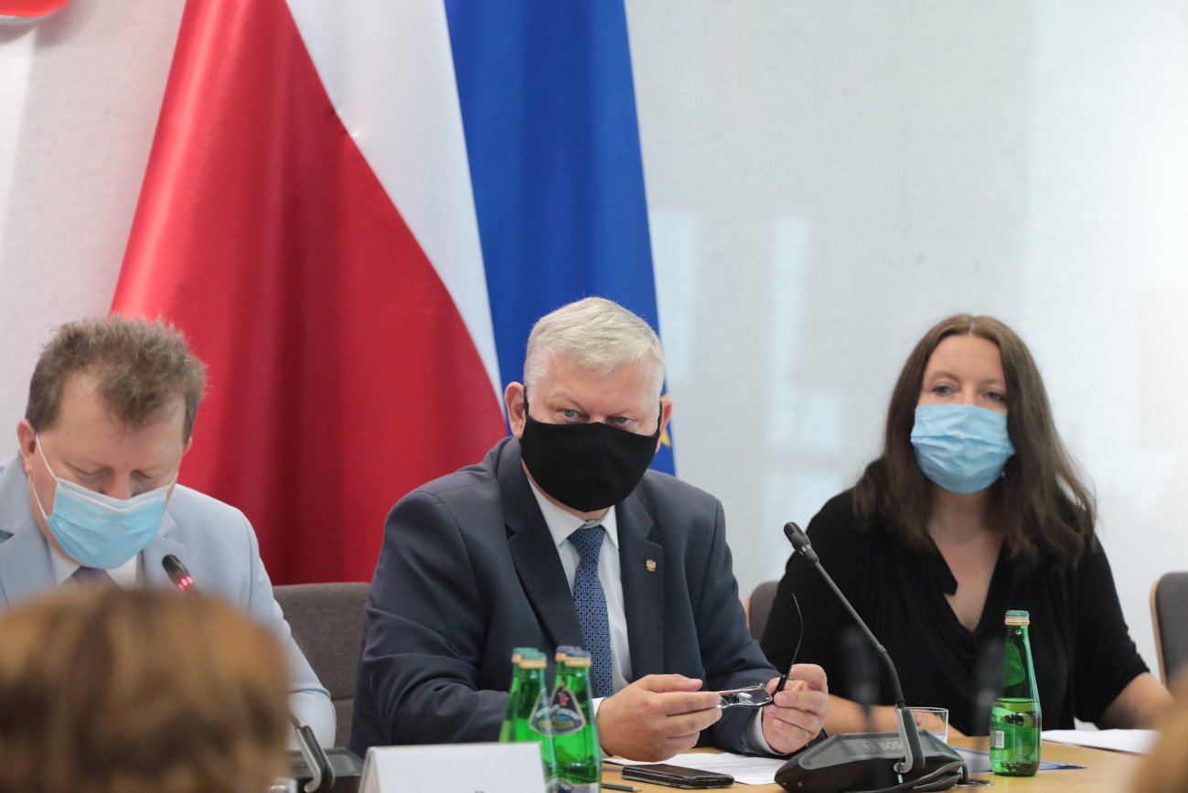 Co dalej z "Lex TVN"? Nad projektem obradowała komisja na czele z Suskim.