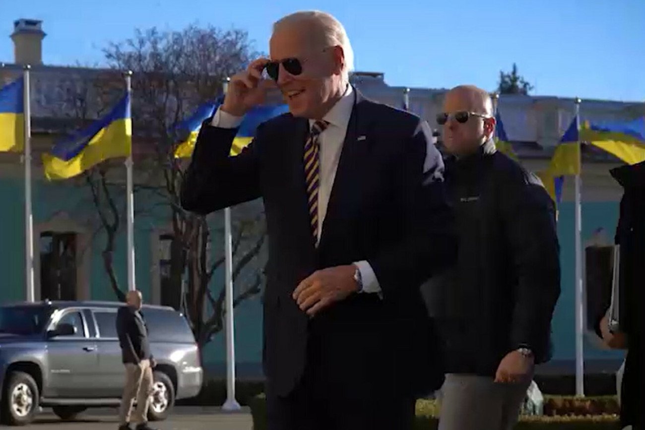 Joe Biden wyjechał już z Kijowa. Kolejny przystanek podróży: Polska Joe Biden wyjechał już z Kijowa. Kolejny przystanek podróży: Polska