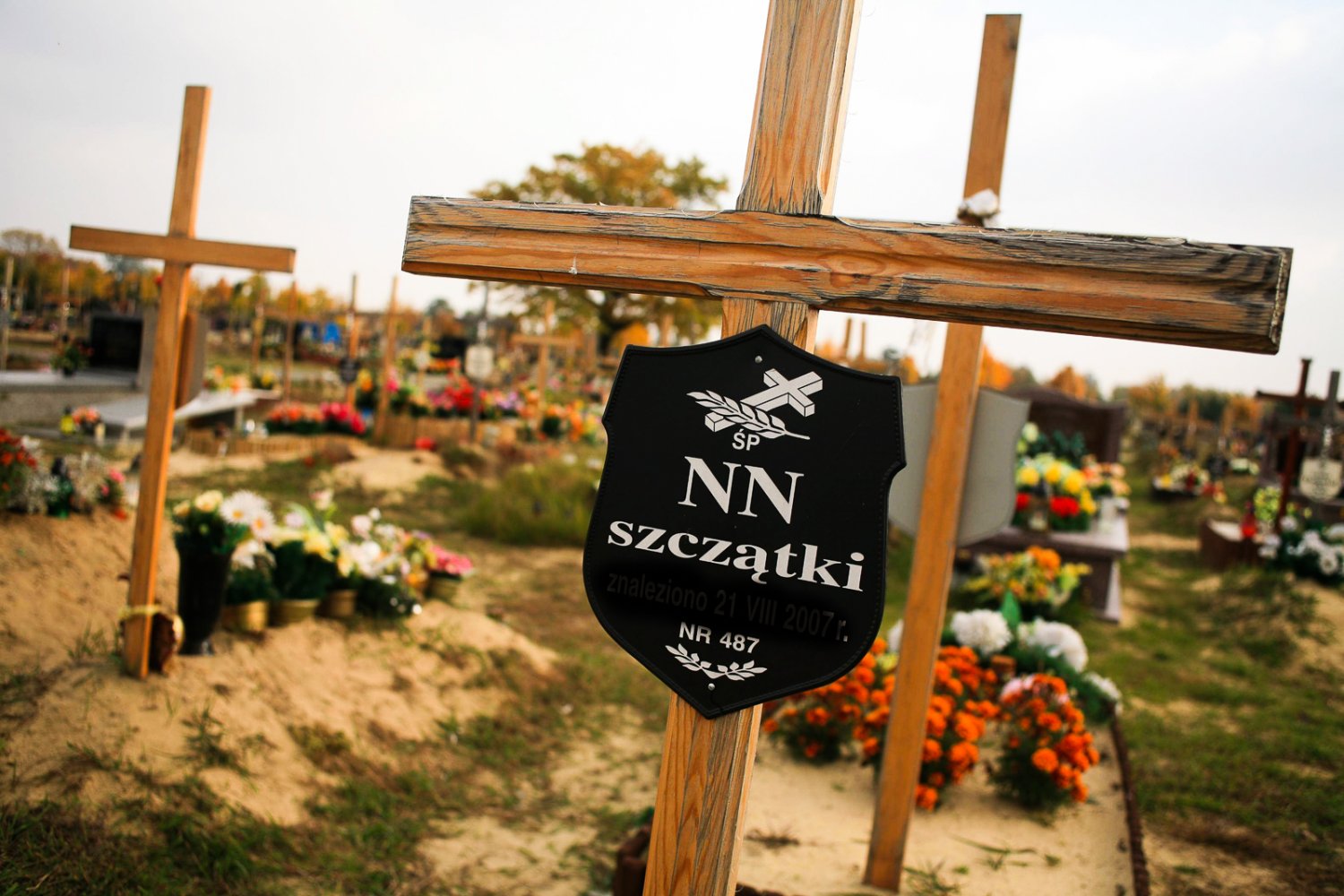 Przez błąd policjantów Rafał Szymański przez cztery lata spoczywał w anonimowym grobie.