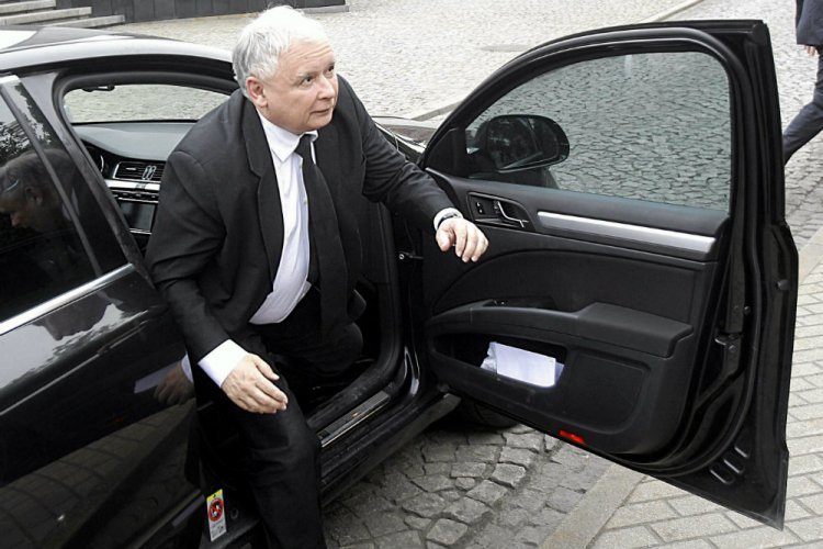 W siedzibie PiS ma się odbyć narada z europosłami tej partii.