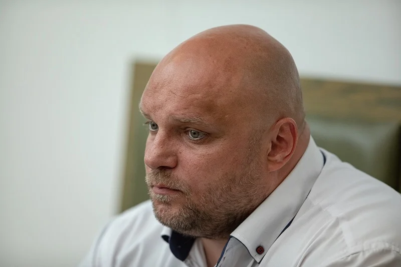 Historia Arkadiusza Kraski opowiedziana została w książce "Wrobiony w dożywocie".