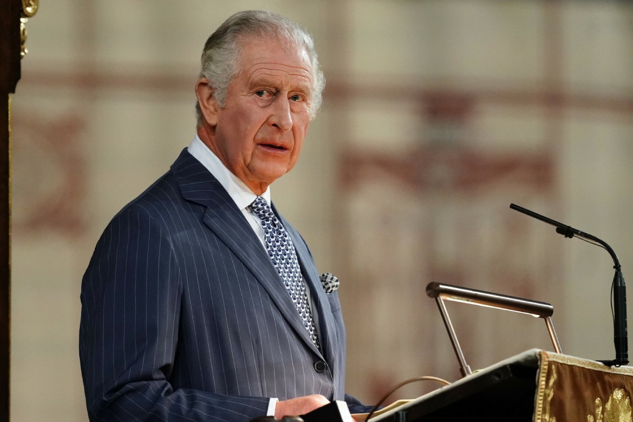 Pałac Buckingham przygotowuje dwa harmonogramy koronacji Karola III