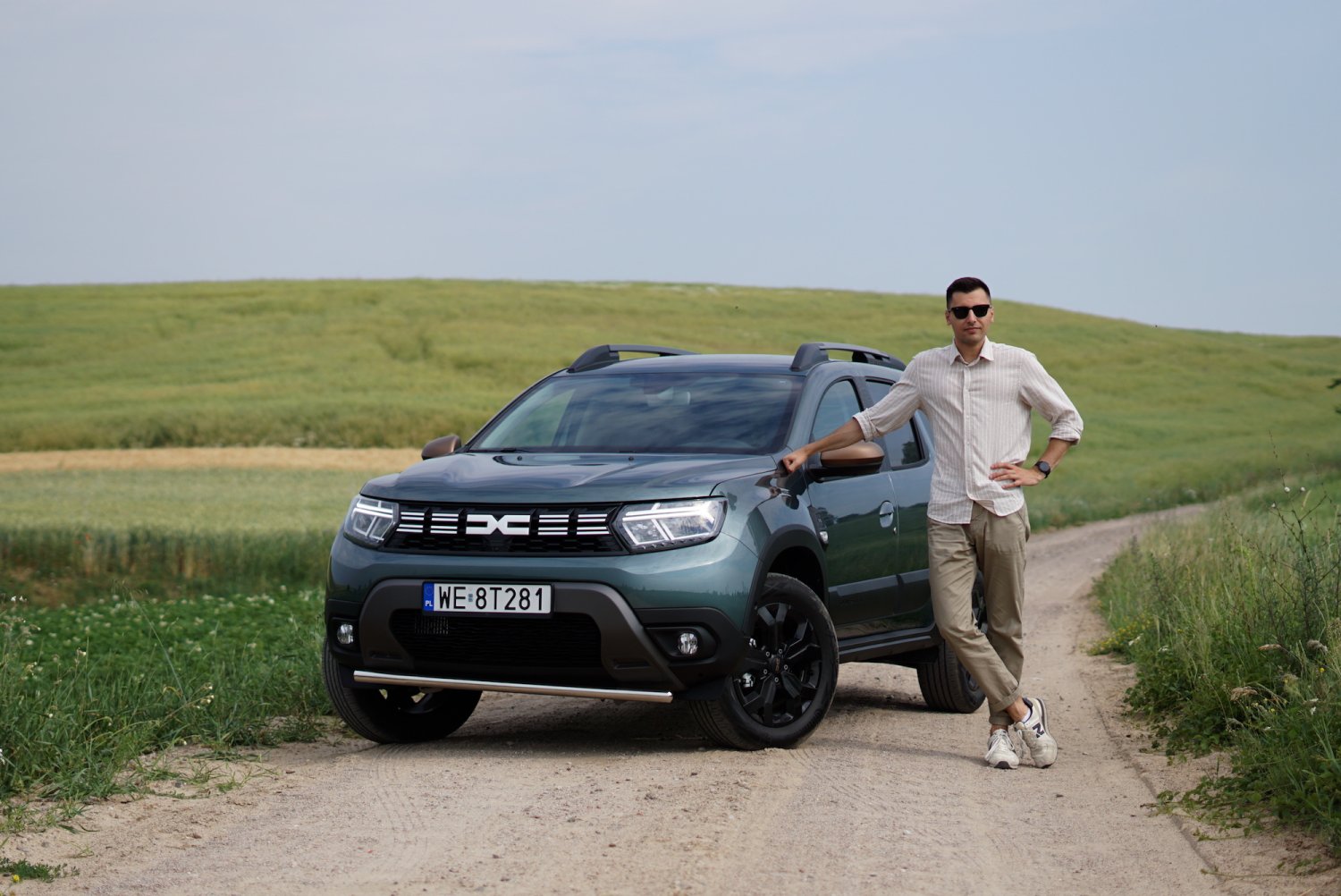 W czasie testów jeździłem Dacią Duster Extreme. Łatwo wyłapać wizualne dodatki zarezerwowane dla nowych wersji.