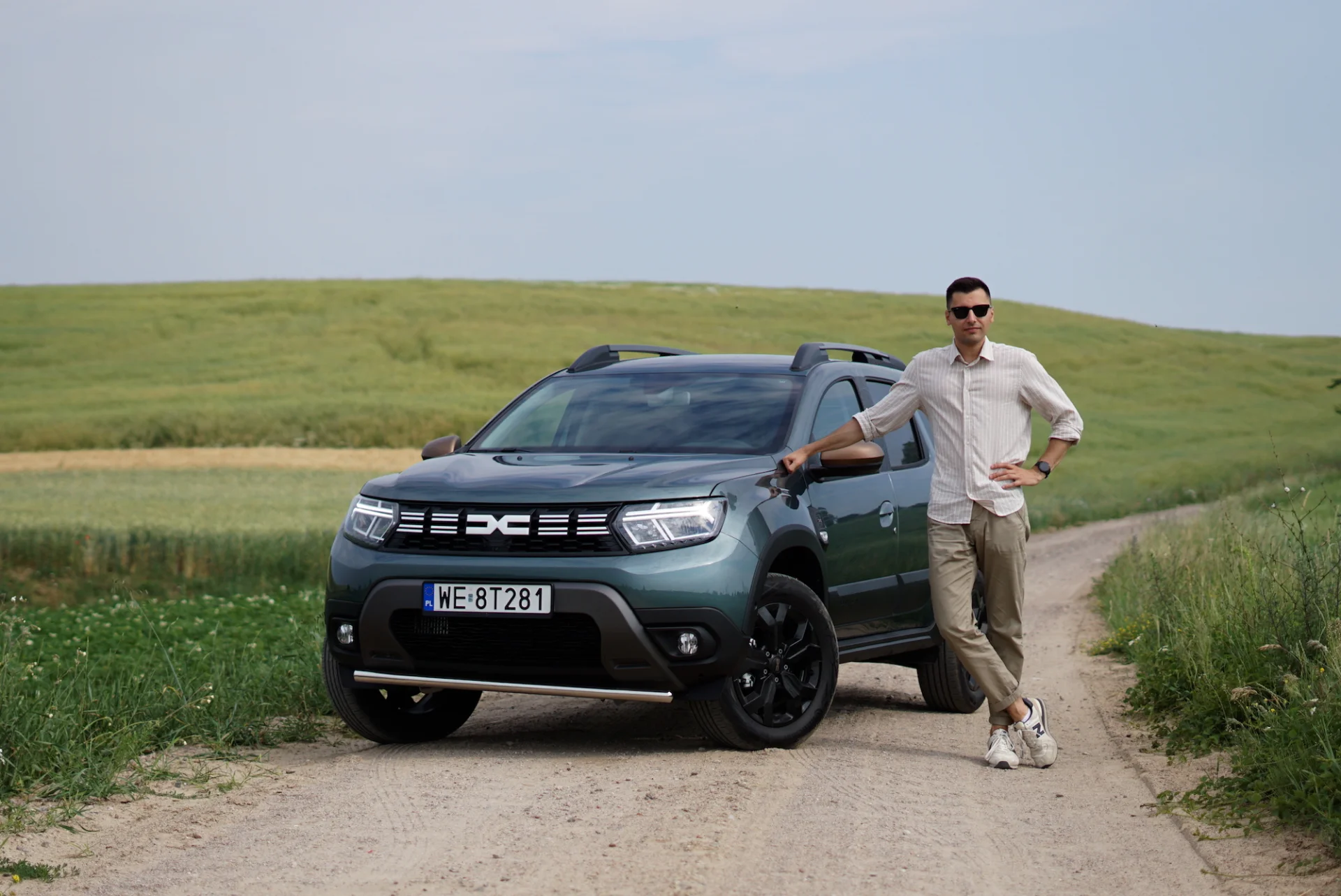 W czasie testów jeździłem Dacią Duster Extreme. Łatwo wyłapać wizualne dodatki zarezerwowane dla nowych wersji.