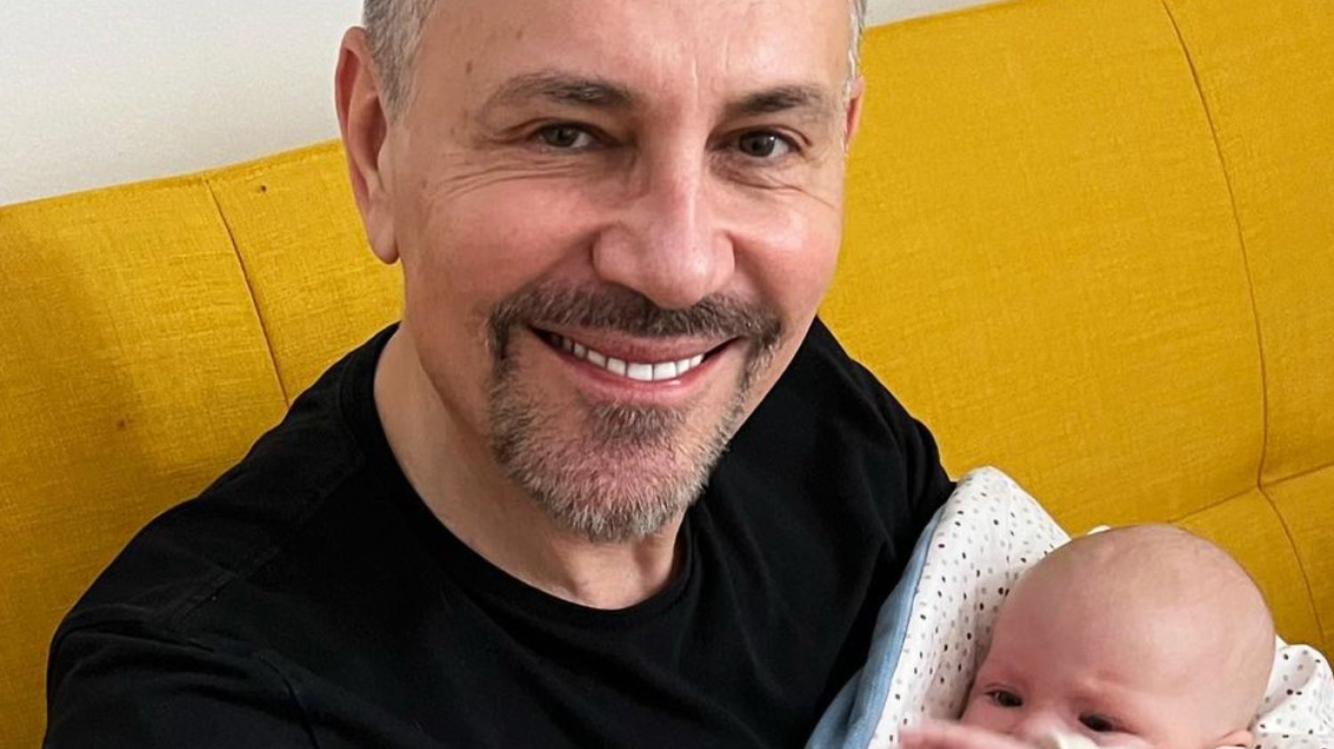Krzysztof Ibisz pokazał urocze nagranie synka. Borys gaworzy jak najęty