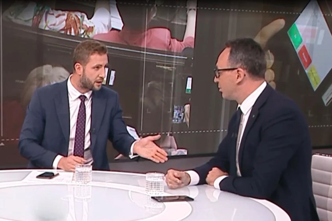Prowadzący jeden z programów TVP Info chciał wyrzucić ze studia posła PSL Dariusza Klimczaka