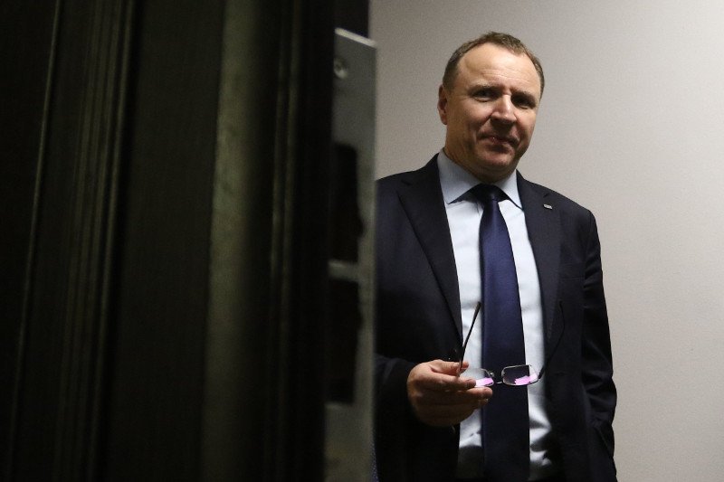 Na prezesa TVP Jacka Kurskiego posypały się gromy za ocenzurowanie filmu "Dom dusz". Ale warto w tej sprawie poznać kilka faktów.