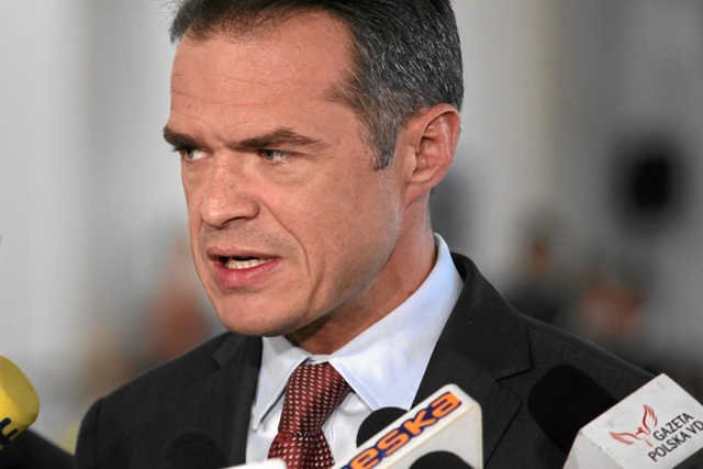 Sławomir Nowak czuje się "całkowicie niewinny".