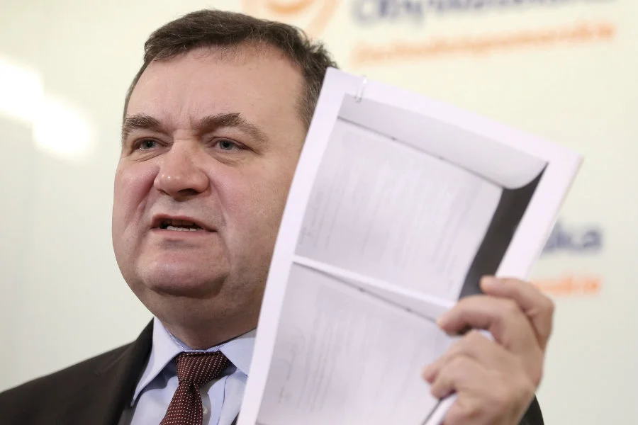 Stanisław Gawłowski stał się obiektem hejterskich tweetów.